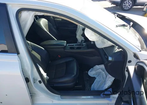 2019 Nissan Altima 2.5 Sr z USA, uszkodzony, nr VIN 1N4BL4CV5KC186771